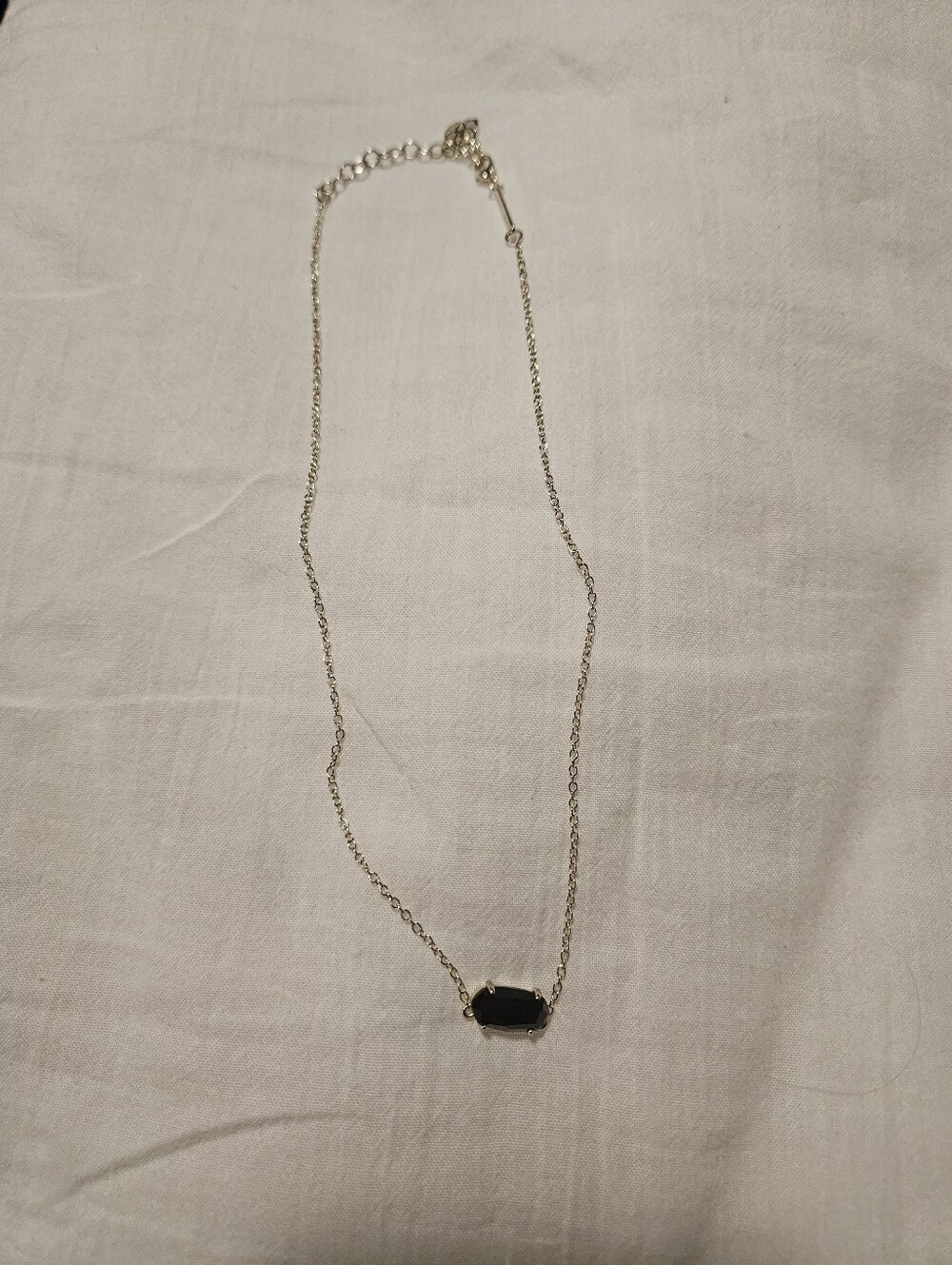 Delicate Black Stone Pendant Necklace - Women Jewelry